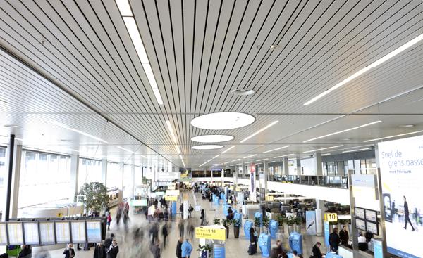 BIK lichtkoepels Schiphol