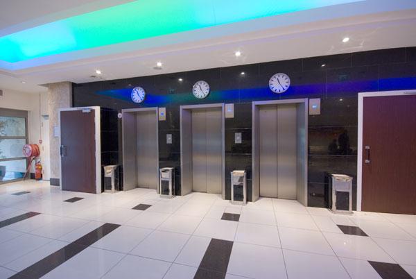 Hotel Blue Tower - na renovatie Hotel Blue Tower - na renovatie