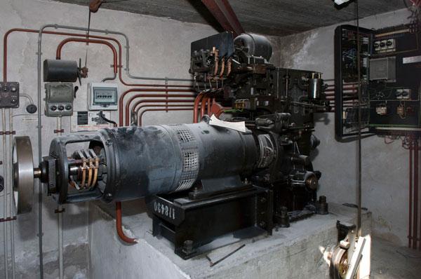 Machinekamer voor renovatie Machinekamer voor renovatie
