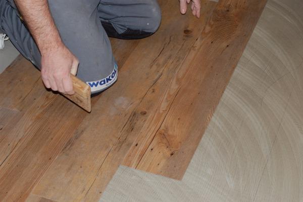 Lecol pvc-lijm installatie Lecol pvc-lijm installatie