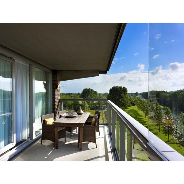Metaglas M-view balkonbeglazing Metaglas M-view balkonbeglazing