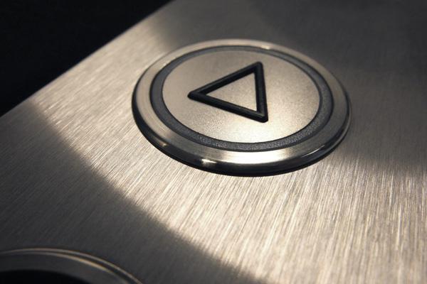 Mitsubishi MEECON concurrerende brancardlift oproepknop Mitsubishi MEECON concurrerende brancardlift oproepknop