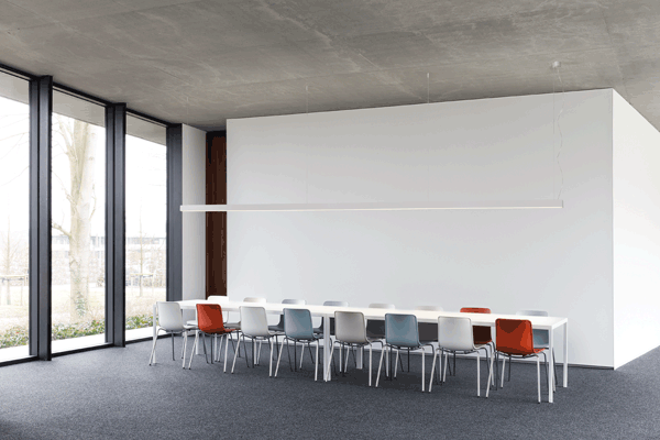 Modular Lighting Instruments H55 profielarmatuur Modular Lighting Instruments H55 profielarmatuur