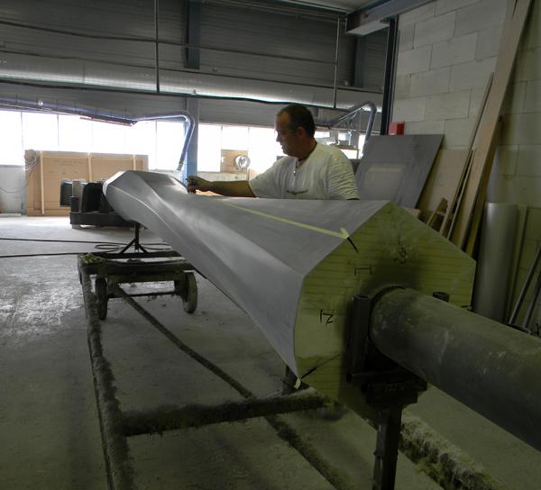 NOEplast, structuurmatten voor de vormgeving van betonoppervlakken, kolommen Drents Museum