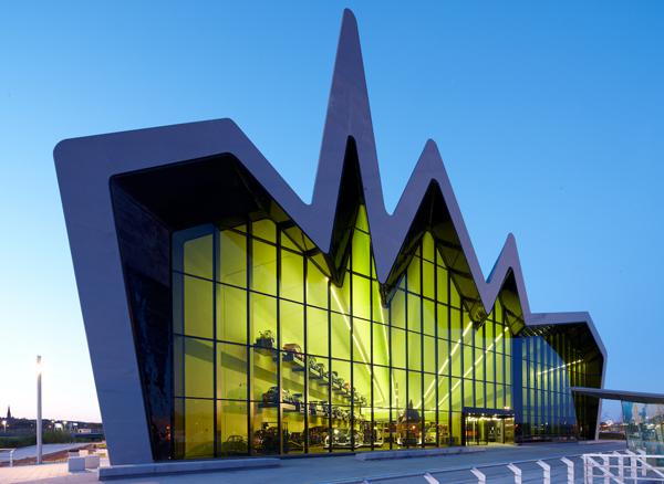 Scottish museum of transportation Glasgow met RHEINZINK blue-grey felsbanen Scottish museum of transportation Glasgow met RHEINZINK blue-grey felsbanen