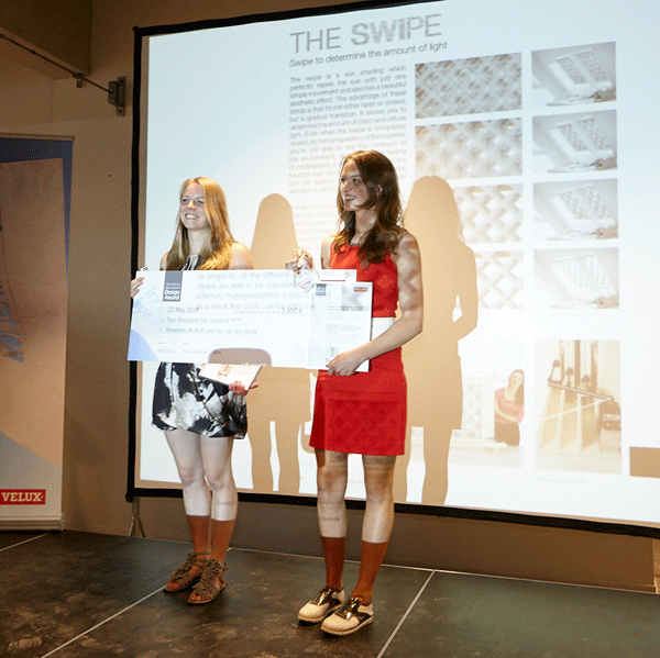 Tweede plaats voor "The Swipe" Tweede plaats voor "The Swipe"