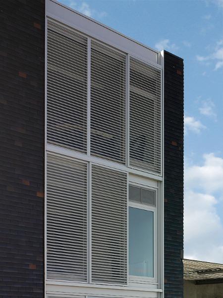 Zonwering schuivende panelen DucoSlide LuxFrame 10