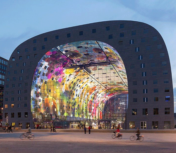 Octatube markthal (fotograaf Ossip van Duivenbode)