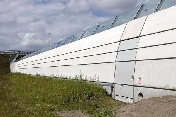 Merford vluchtdeuren betuwelijn