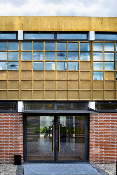 Tombak gevelbekleding, Deense Zeemanskerk Tombak gevelbekleding, Deense Zeemanskerk