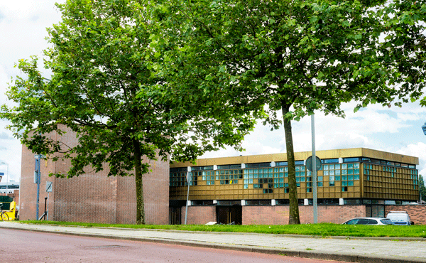 Tombak gevelbekleding, Deense Zeemanskerk Tombak gevelbekleding, Deense Zeemanskerk