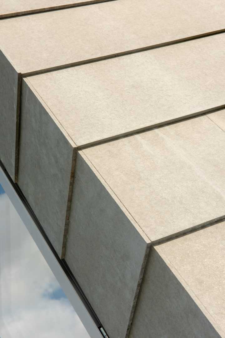 REF_SNL_RAW_Cemfort_Naturel grijs_Strijensas_prive woning_010.jpg