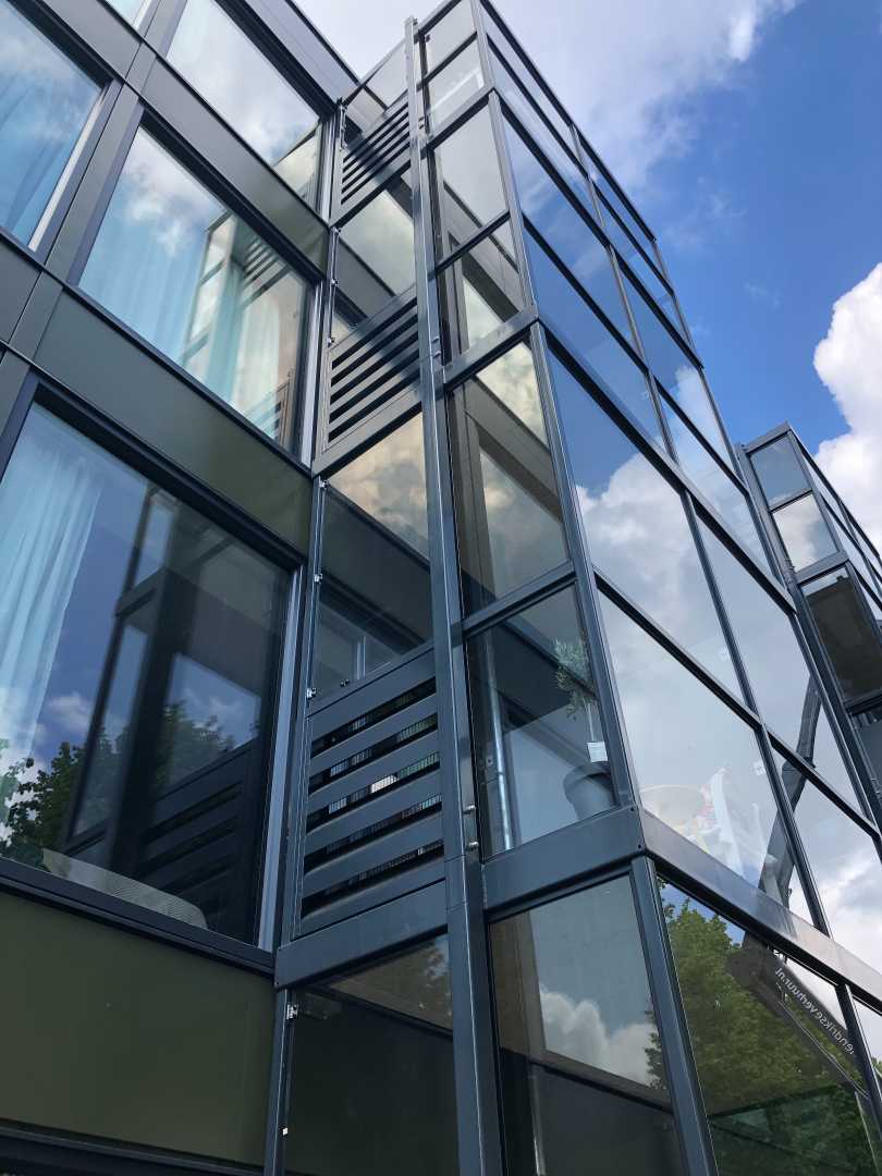 Merford_AKR roosters in appartementen Wattbaan Nieuwegein.jpg
