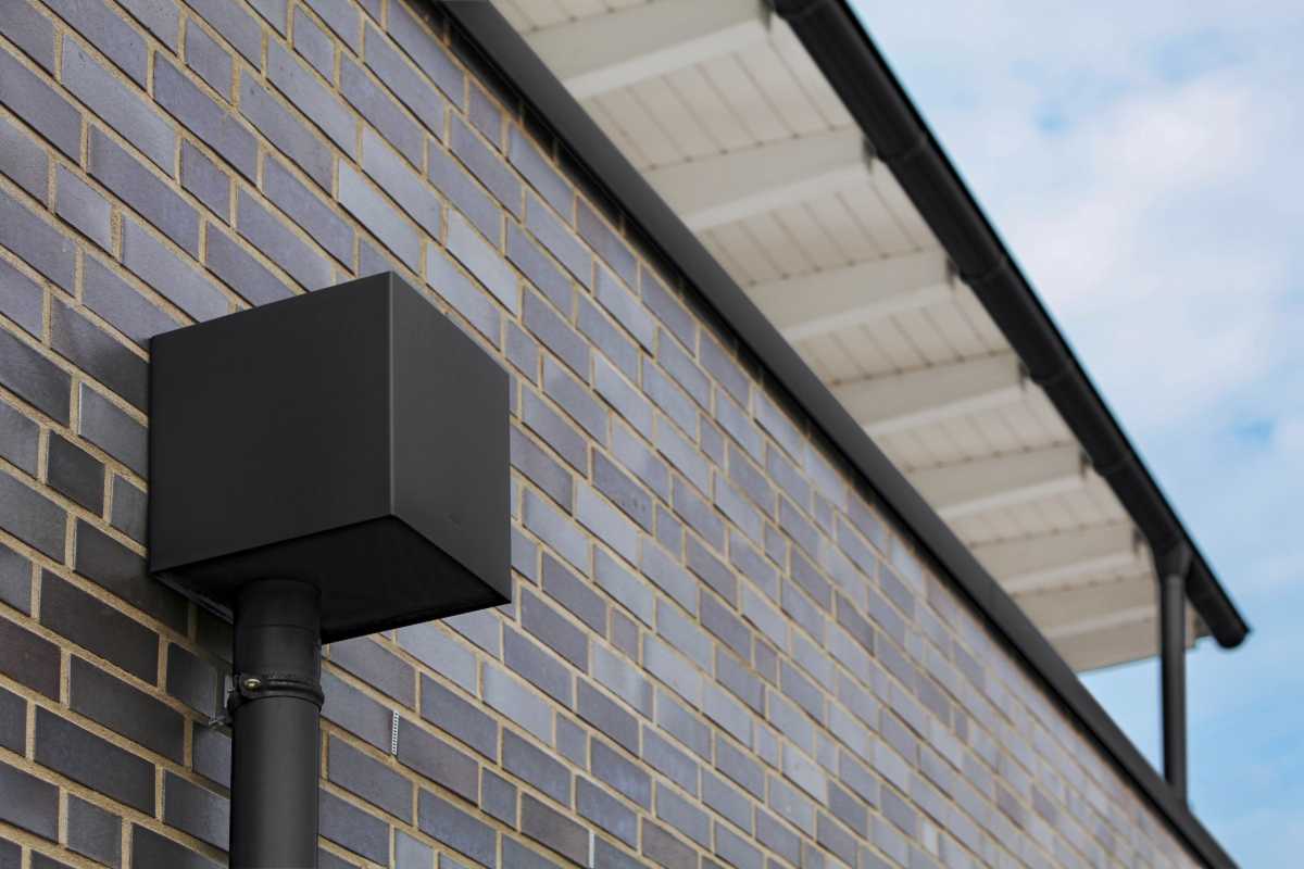 7. RHEINZINK basalte HWA detail.jpg