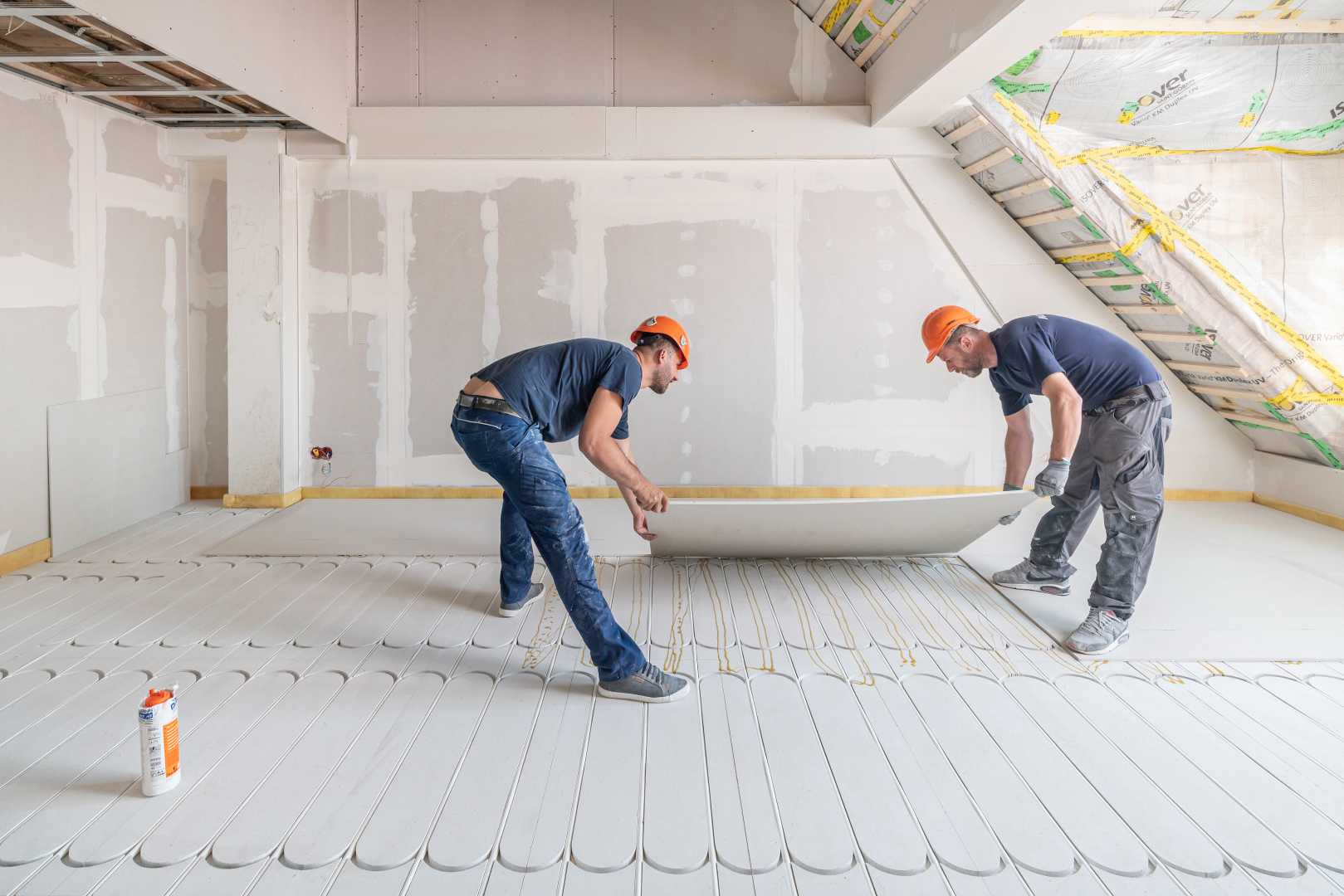 Fermacell® Therm25 During Montage bouvakkers plaatsen vloerelementen