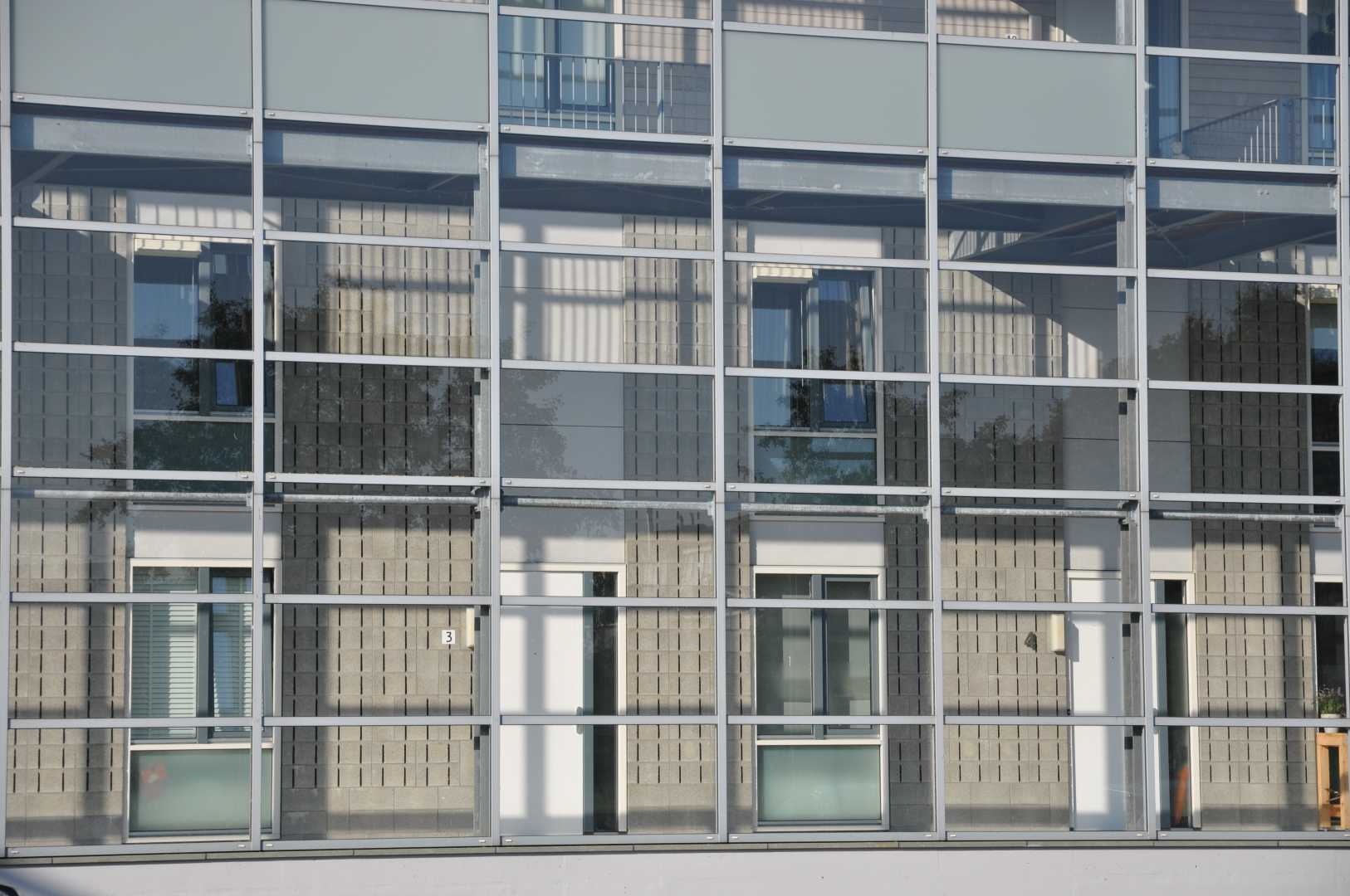 Flatgebouw Aalsmeer van dichtbij Soundblox volledig Circulair, Cement-vrij en CO2 negatief