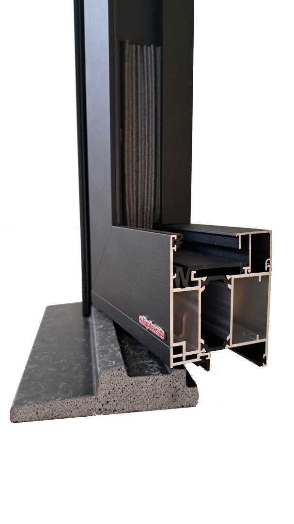 holonite dorpel - open + doorsnede Doorsnede dorpel met open profiel