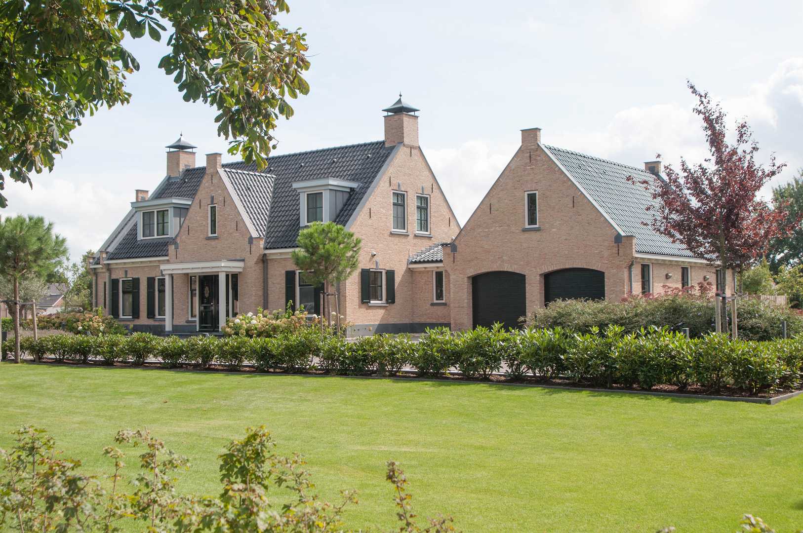 VEKA AG, Softline 82 NL RETRO blokprofiel kunststof kozijnen woningen