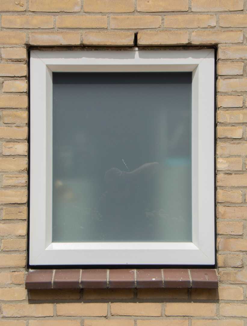 VEKA AG, Softline 82 NL kunststof wit kozijn in muur