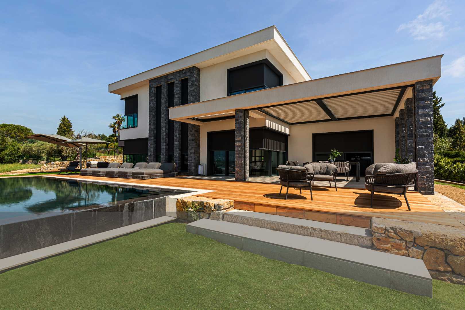 Villa Opio fixscreen Panovista Max Aero Villa met zwembad