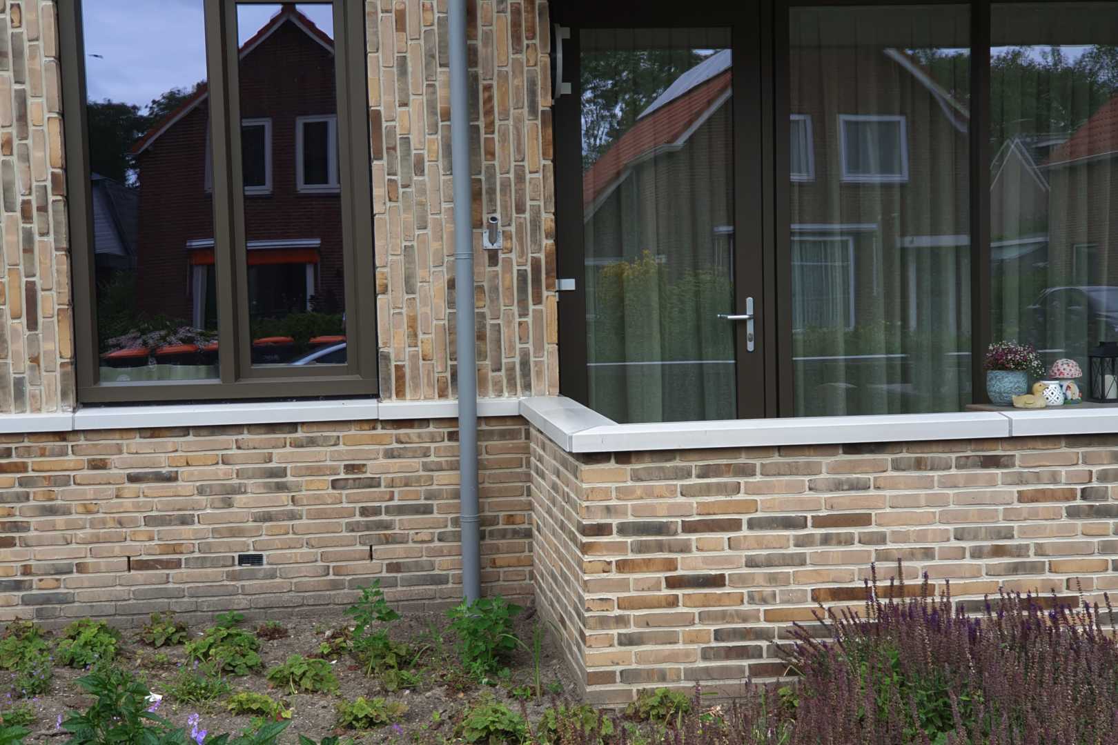 Holonite Raamdorpel X, Spekband X en Muurafdekker X in Hoogkarspel raamdorpel spekband en muurafdekker