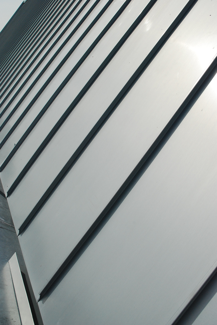 Villa Heemskerk, Nederland - Piet Boon - Prins Dakwerken- RHEINZINK prePATINA ECO ZINC blue-grey detail zinken dak