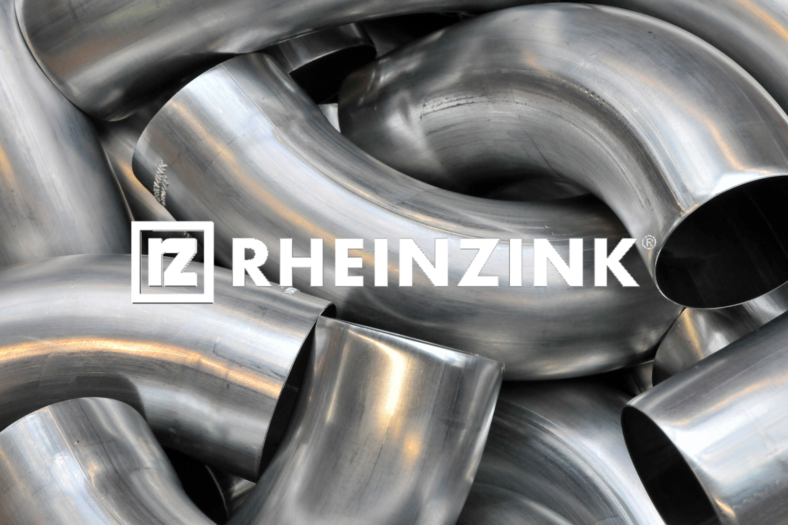 31.RHEINZINK bedrijsimpressie HWA logo rheinzink voor kromme buizen